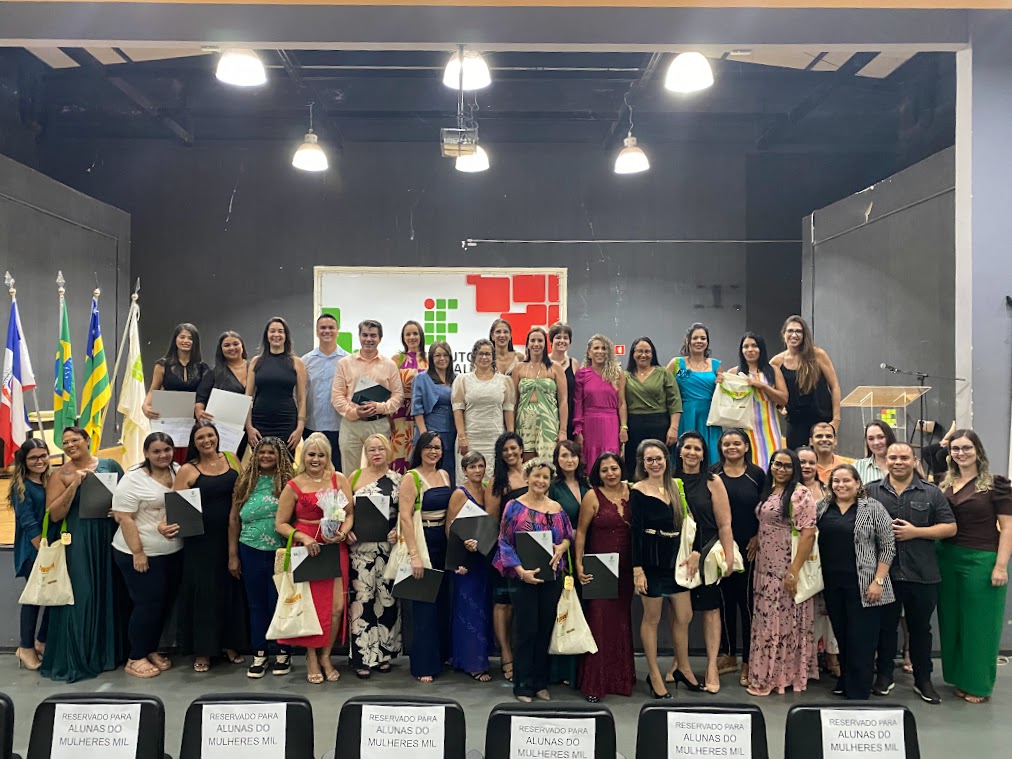 O curso de Cuidadora de Idosos teve um total de 160 horas